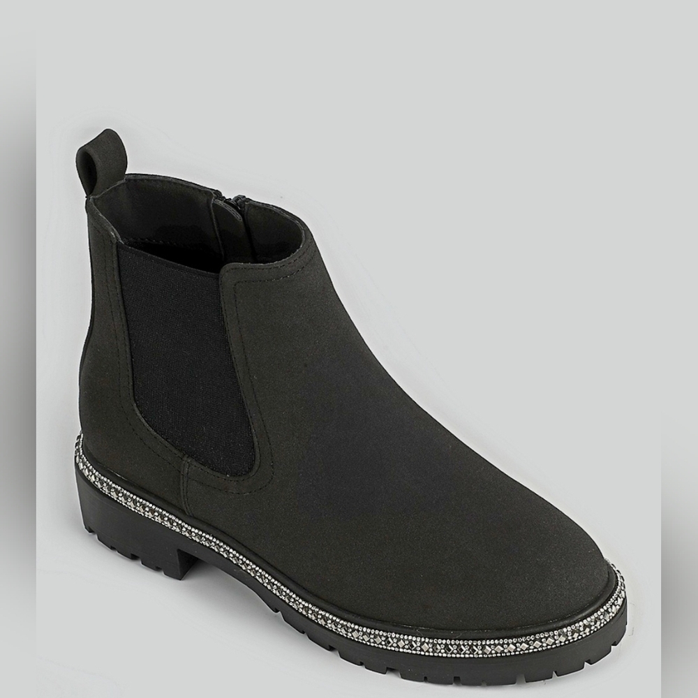 Maurices SuperCush Brandy Sparkle Lug Chelsea Boot Size 8.5 NWTs